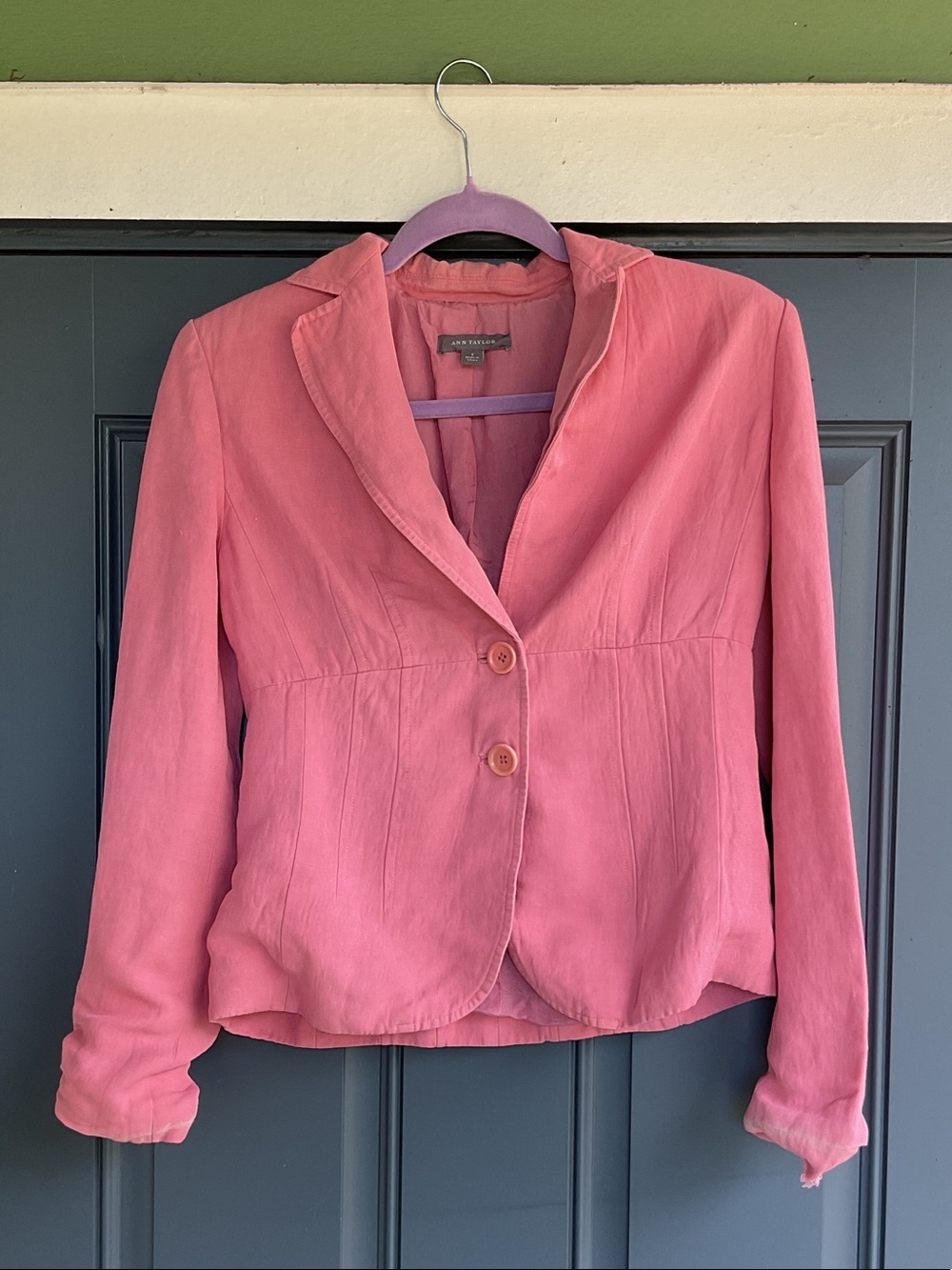 Ann Taylor Rose Pink Fitted Two-Button Blazer, Size 0